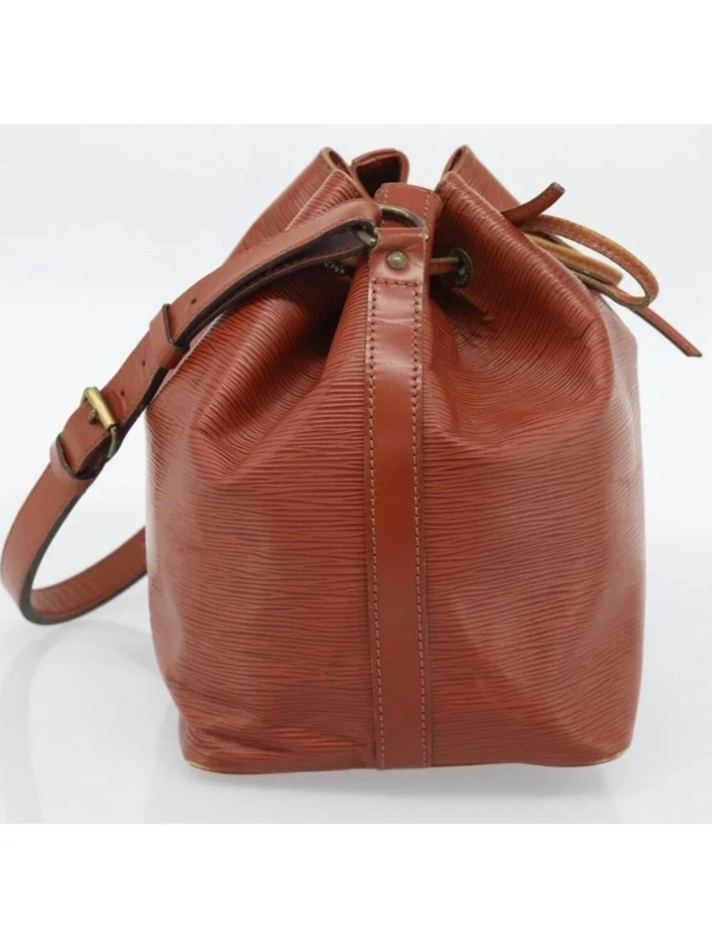 Louis Vuitton pre owned